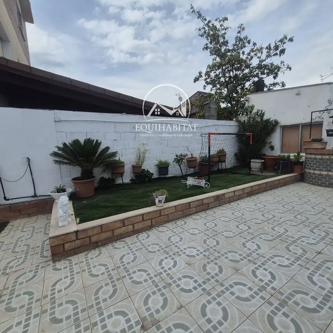 Terrassa de Casa o xalet en venda en Alcoletge amb Aire condicionat, Traster i Piscina