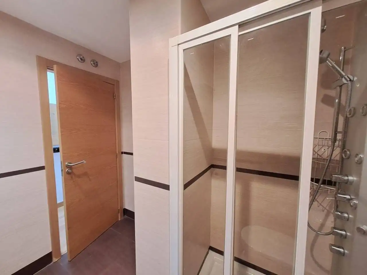 Flat with lift to rent in Calle Complutense, imagen 17