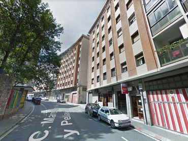 Business premises for sale in Menendez y Pelayo Marcelino Kalea 22