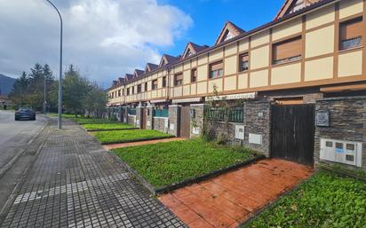 Exterior view of Single-family semi-detached for sale in Valle de Mena  with Heating, Private garden and Terrace