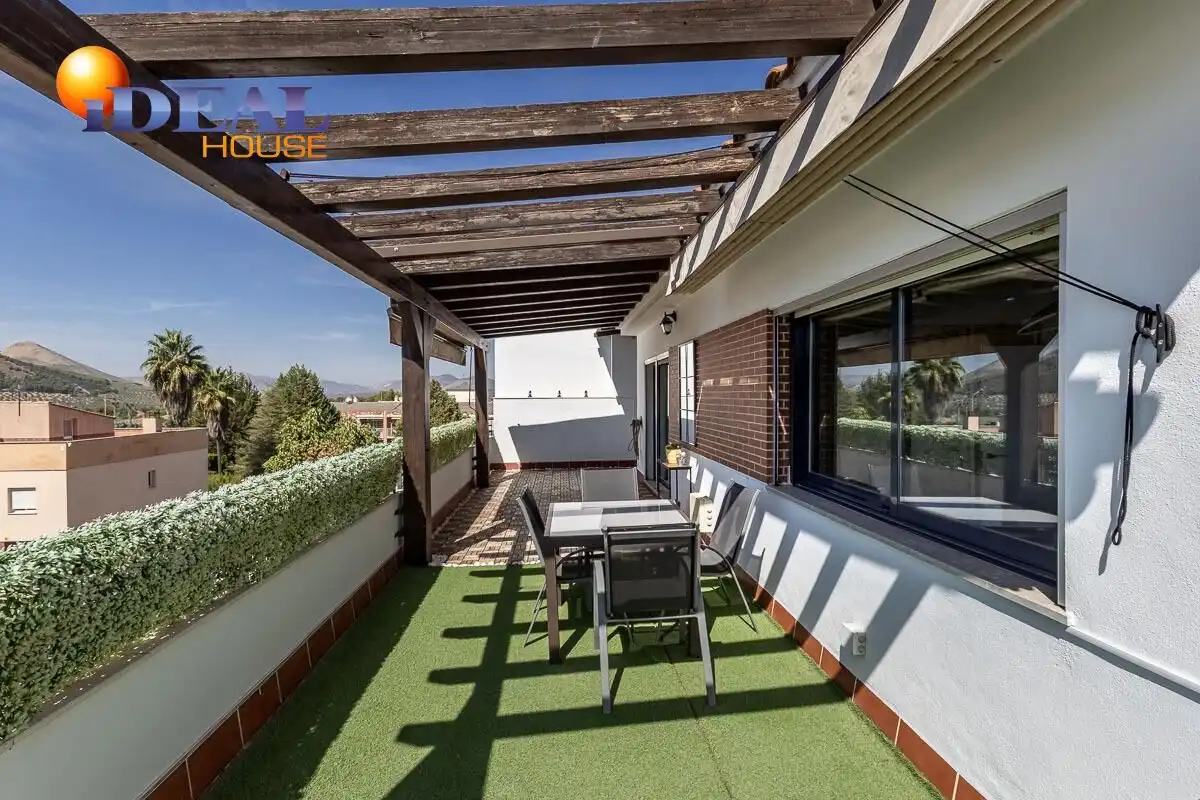 Terraza de Piso en venta en Loma Verde