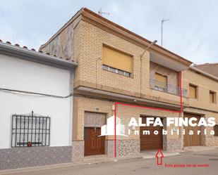 Vista exterior de Casa o xalet en venda en La Alberca de Záncara  amb Terrassa