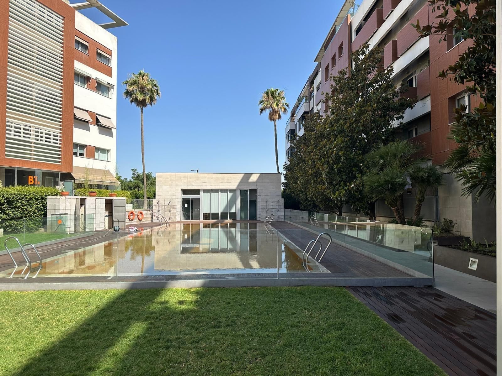 Swimming pool of Flat to rent in Armilla  with Air Conditioner, Heating and Private garden