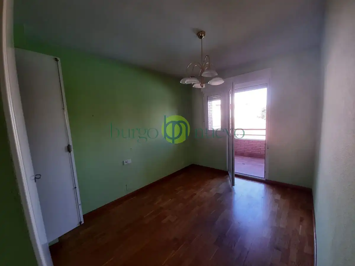 Haus oder Chalet zur Miete in Calle Guadalquivir, San Andrés del Rabanedo pueblo