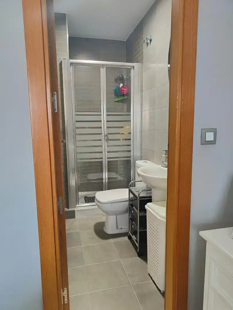 Baño de Piso en venta en Baena con Aire acondicionado, Trastero y Amueblado