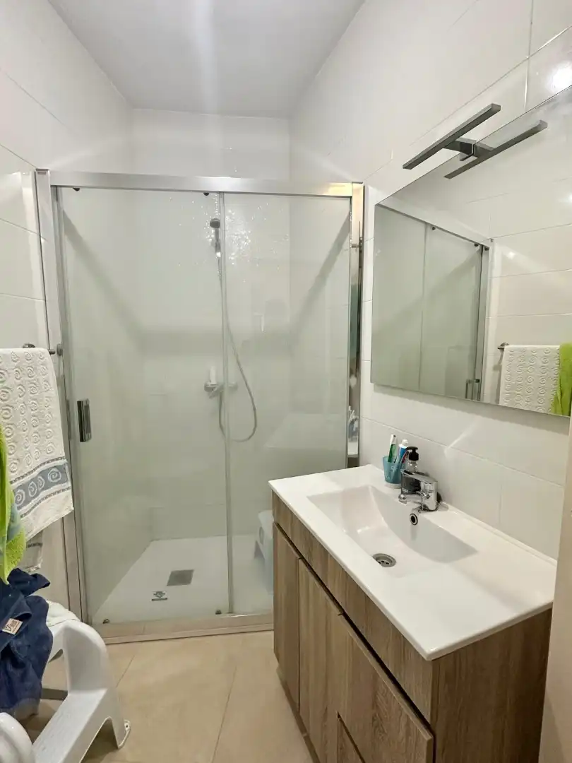 Baño de Casa o chalet en venta en Benamocarra con Terraza y Amueblado