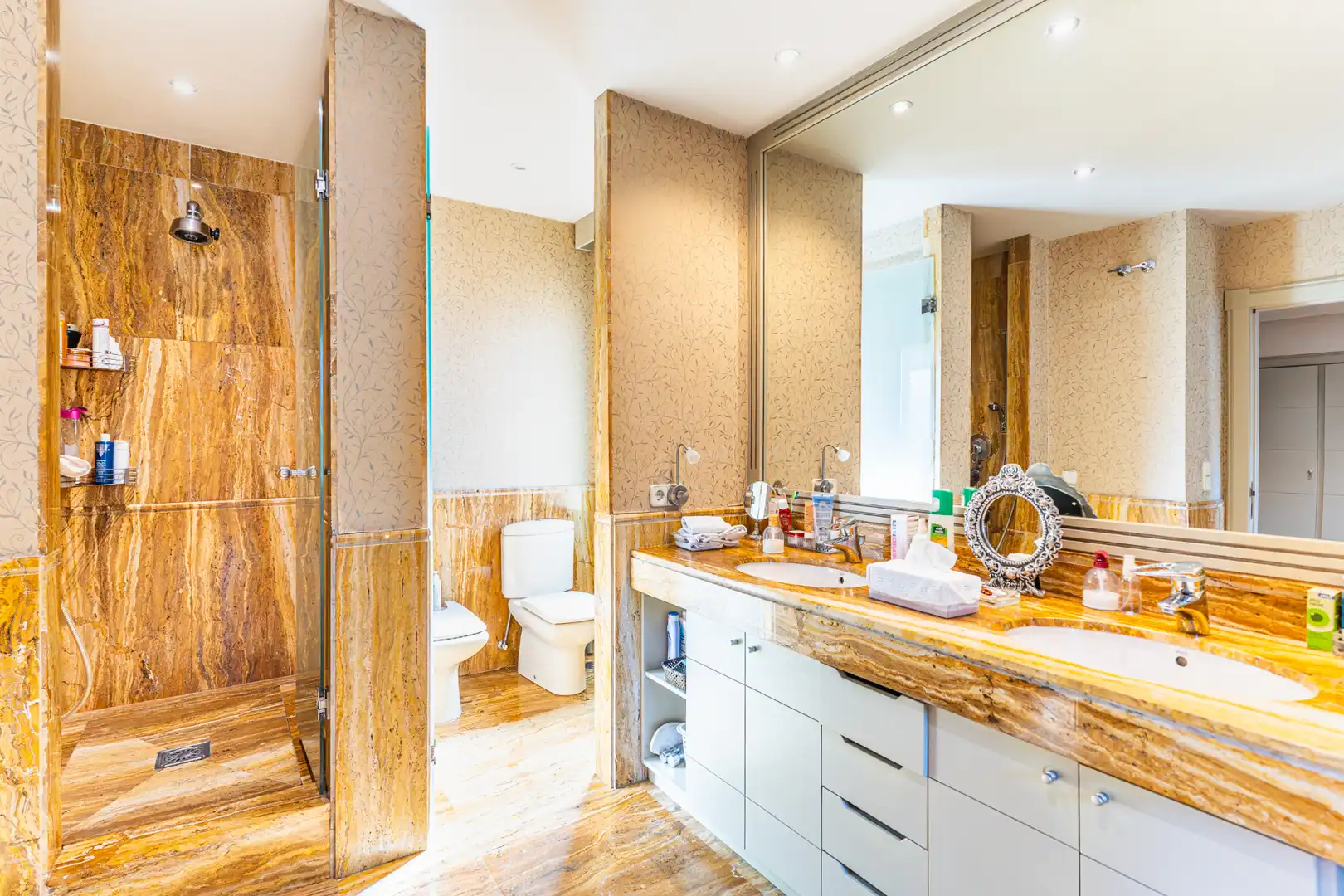 Baño de Casa o chalet en venta en Majadahonda con Aire acondicionado, Calefacción y Jardín privado