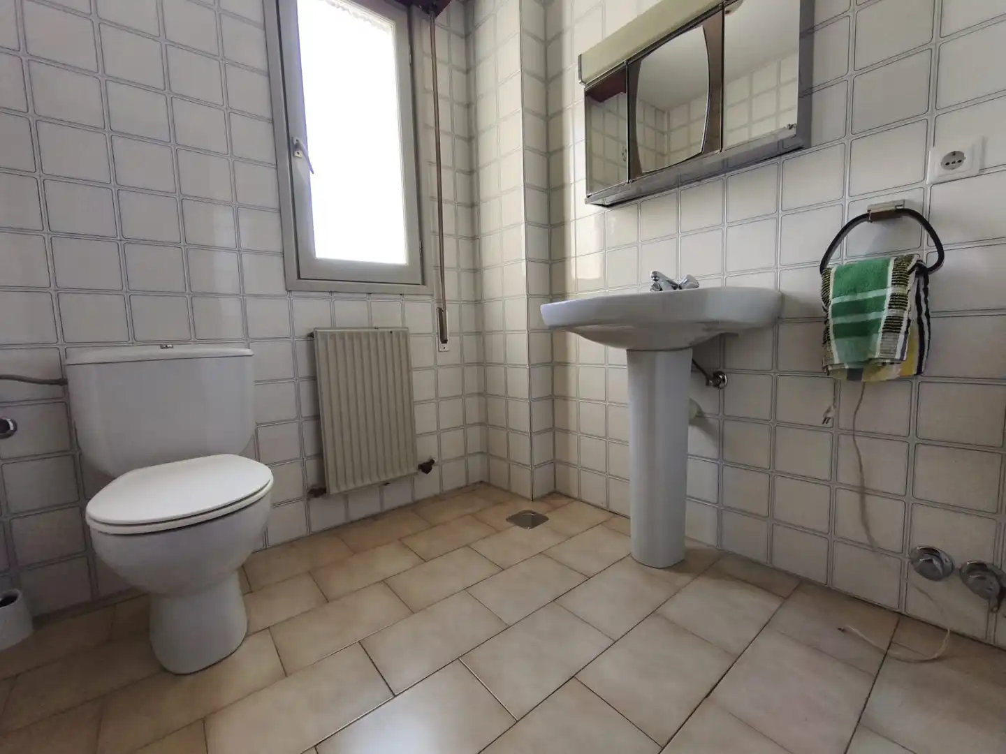 Baño de Piso en venta en Ziordia con Terraza, Amueblado y Balcón