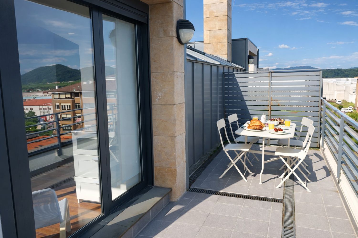 Terrasse von Wohnung zum Verkauf in Santoña mit Heizung und Terrasse