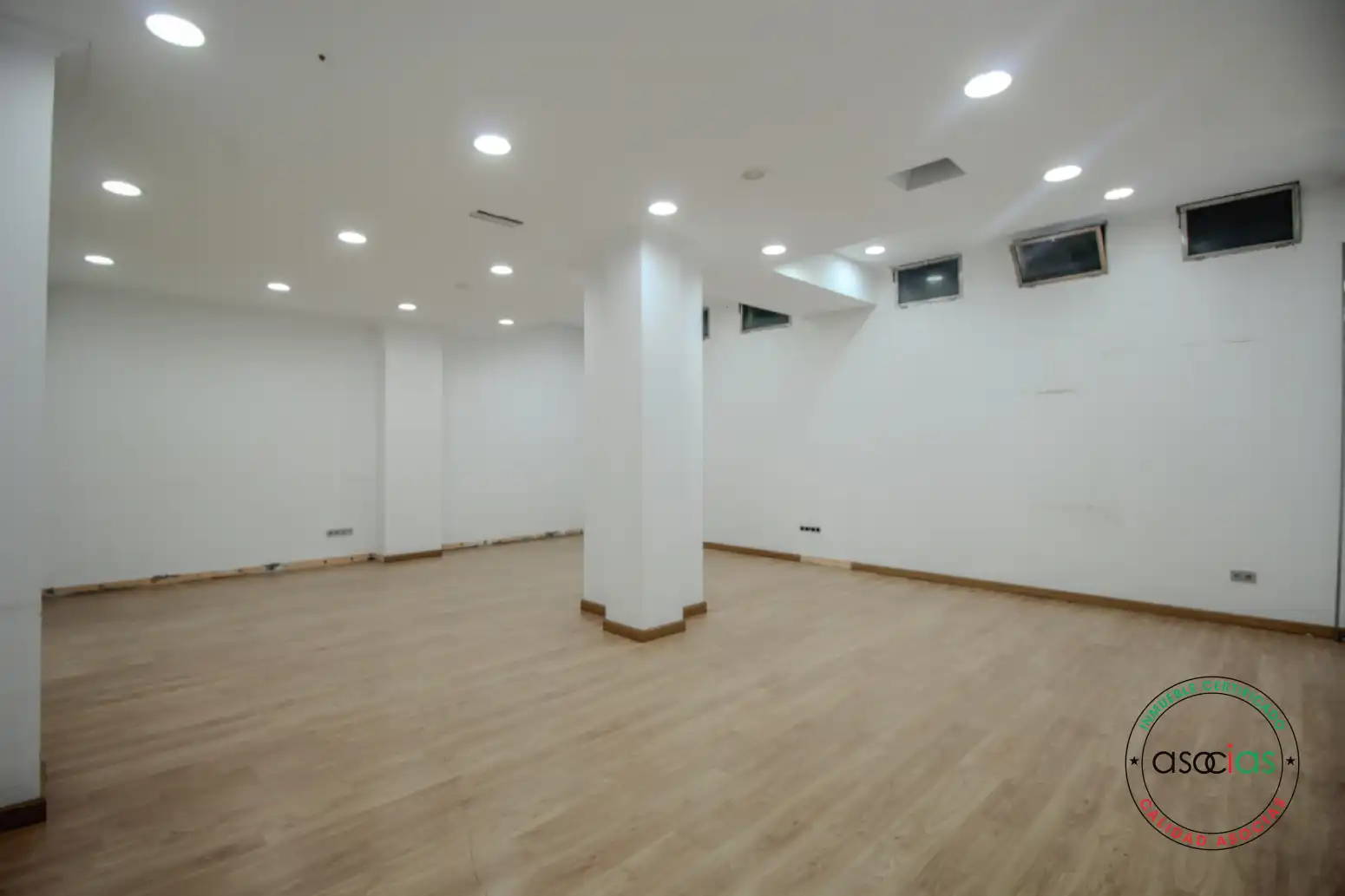 Local en venta en Gijón 