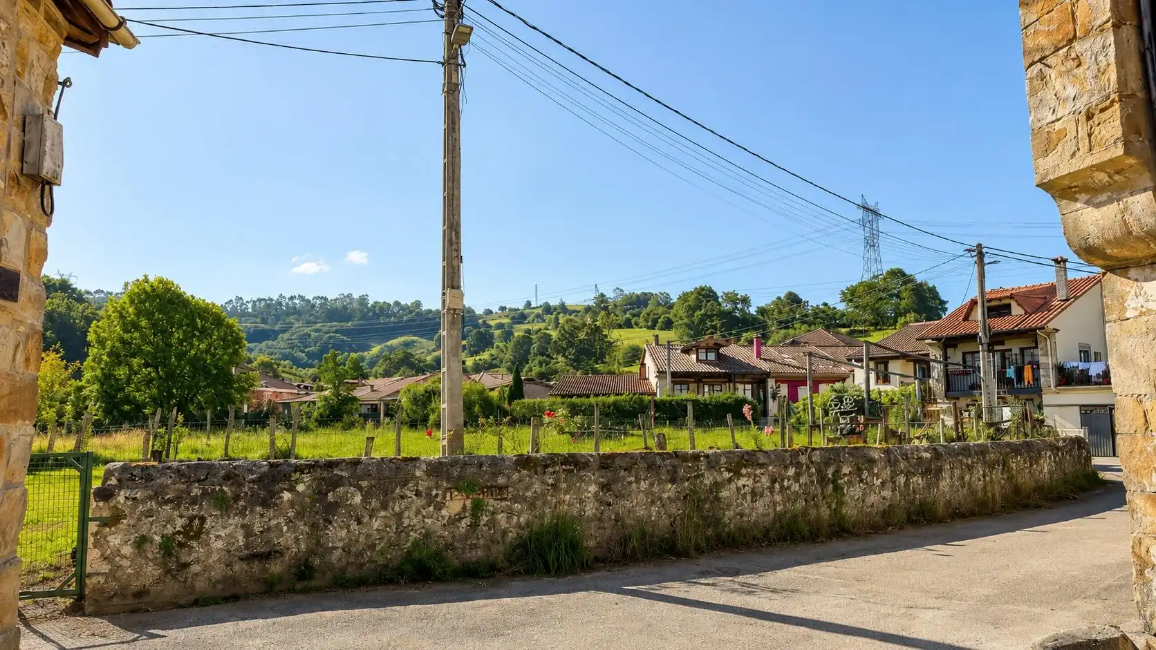 Exterior view of Houses for sale in Udías  with Balcony