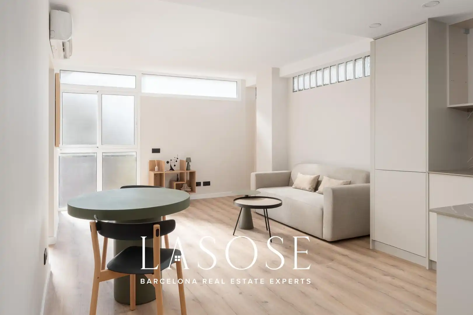 Piso en venta en Rambla PRIM, El Besós i el Maresme