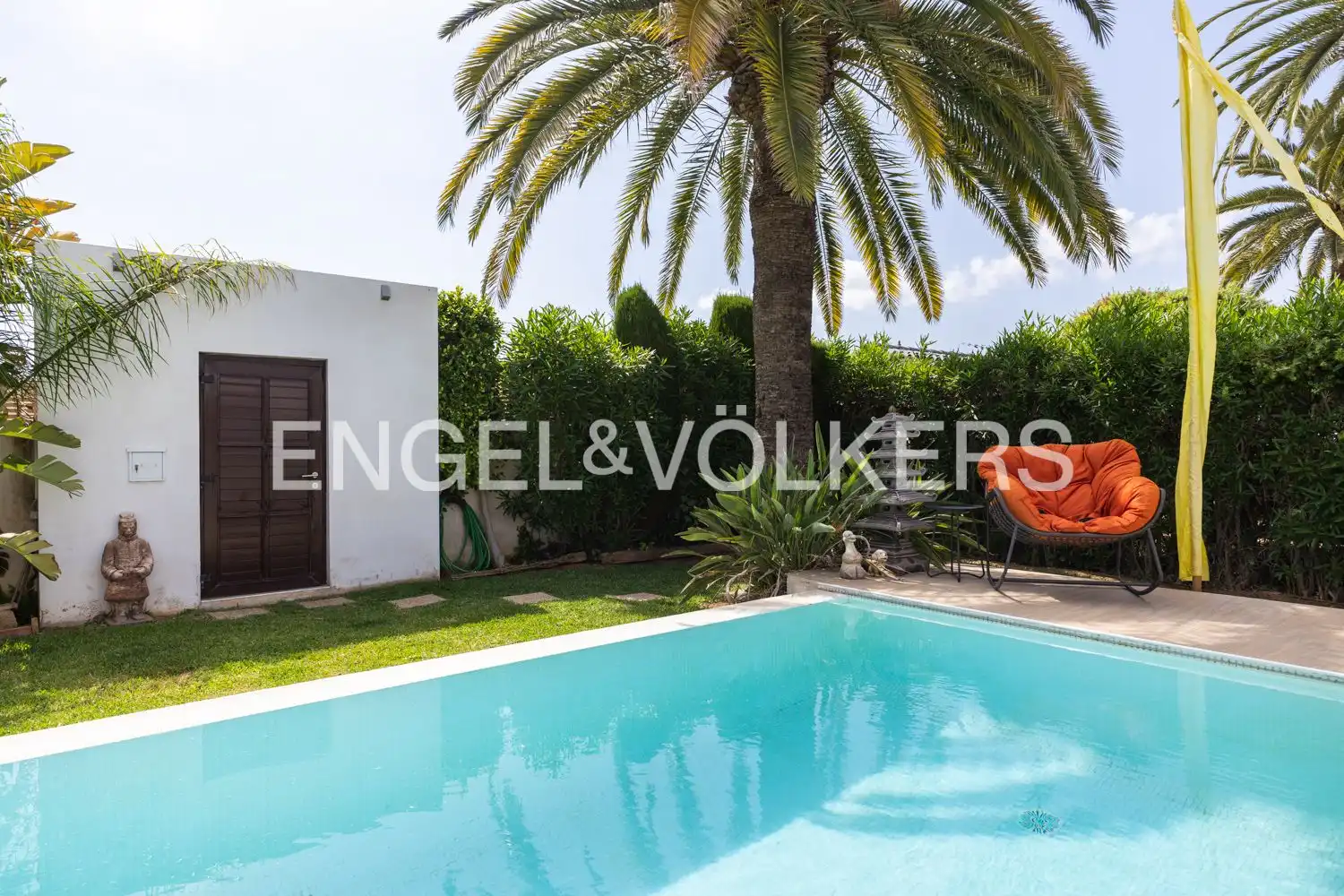 Swimming pool of Houses for sale in Dénia  with Air Conditioner, Heating and Private garden