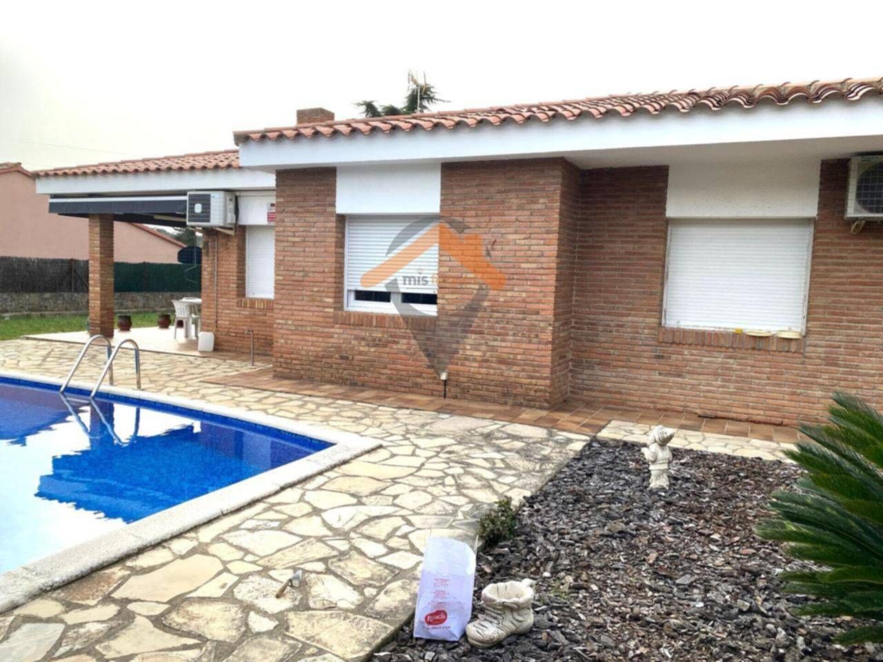 Vista exterior de Casa o xalet en venda en Sant Quirze del Vallès amb Aire condicionat, Calefacció i Jardí privat