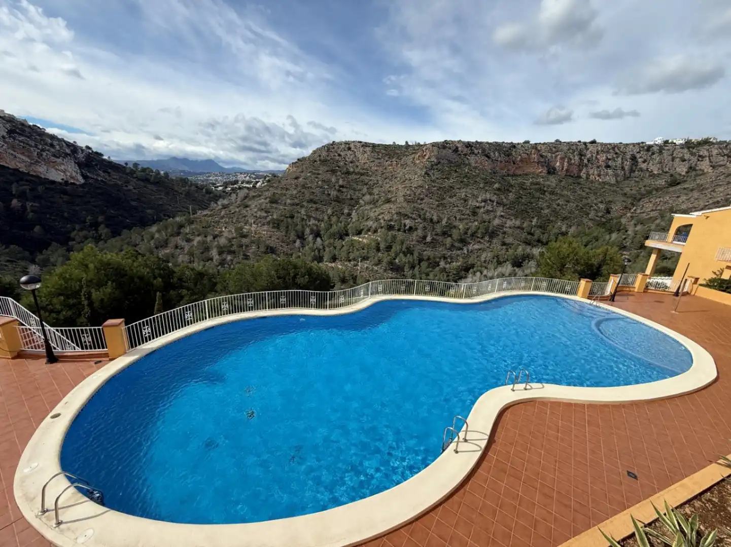 Apartament amb terrassa en venda a Cumbre del Sol, imagen 2