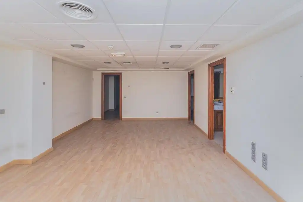 Büro zum Verkauf in Almería
