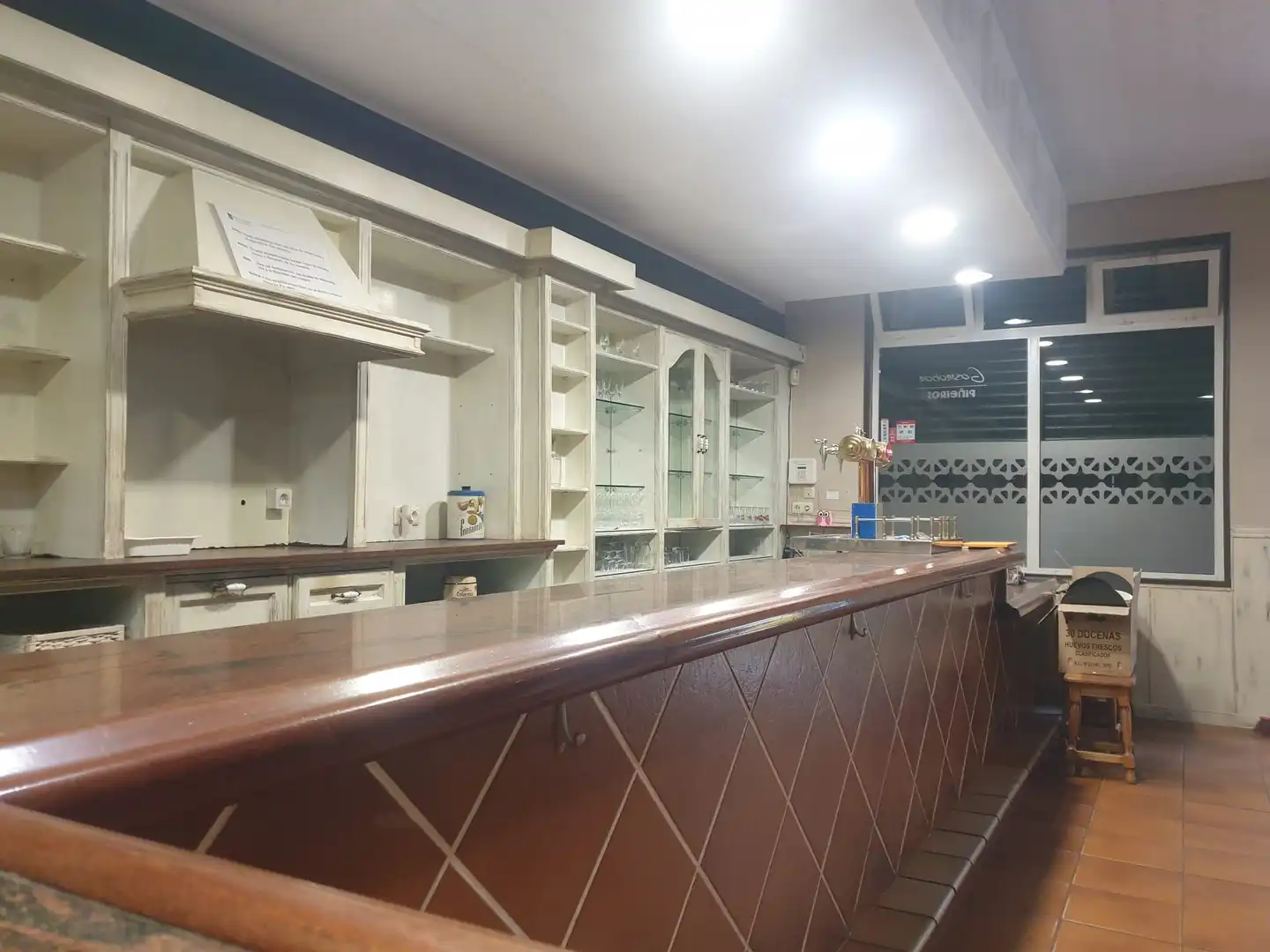 Local comercial en venda a Piñeiros- Freixeiro, imagen 2