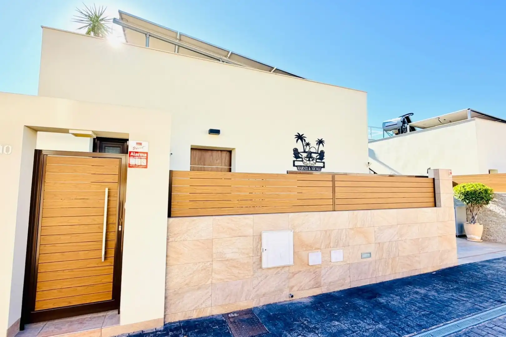 Casa con terraza en venta en Los Montesinos, imagen 7
