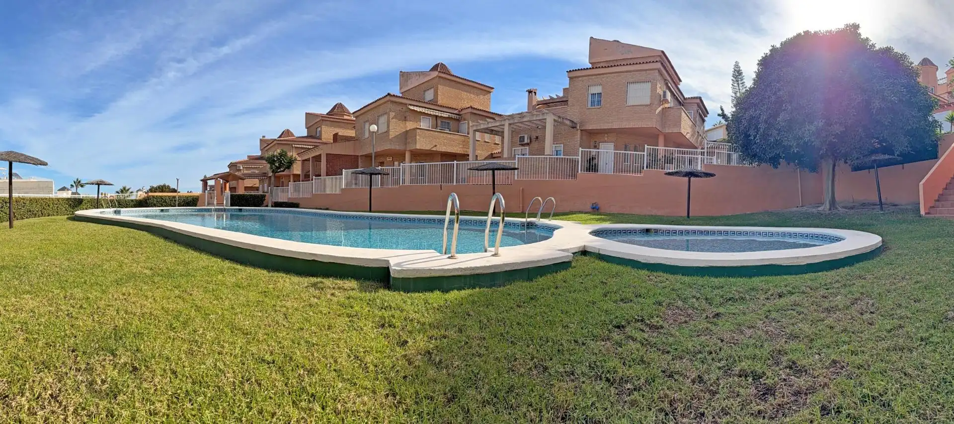 Piscina de Casa o chalet en venta en Alicante / Alacant con Calefacción, Jardín privado y Terraza
