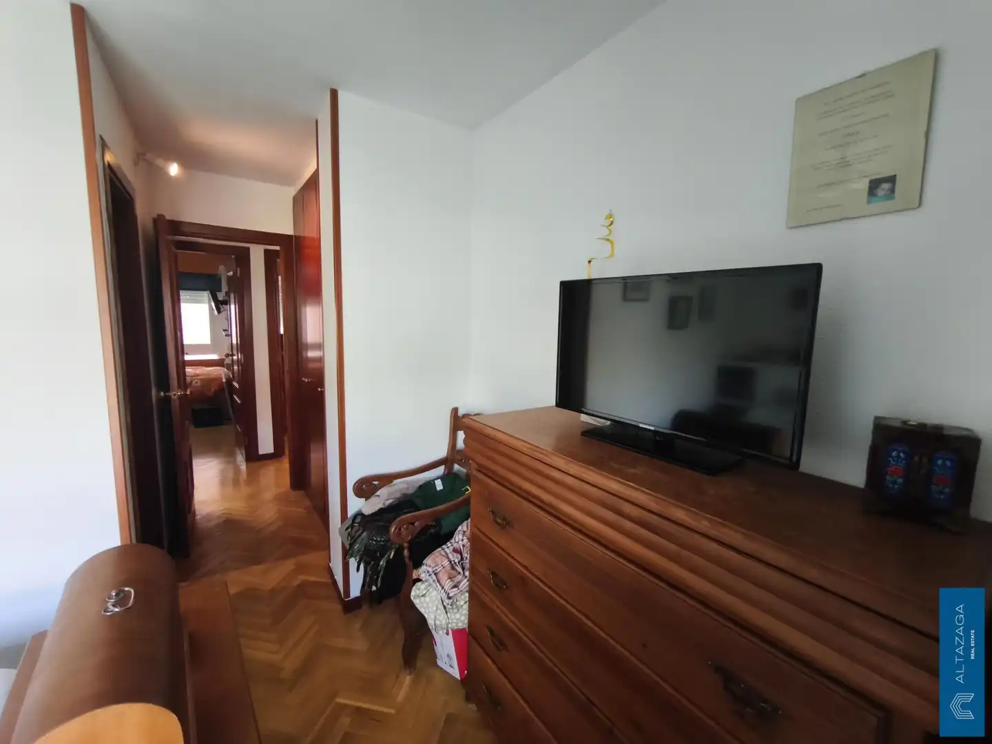 Bedroom of Flat for sale in San Sebastián de los Reyes  with Air Conditioner, Heating and Storage room