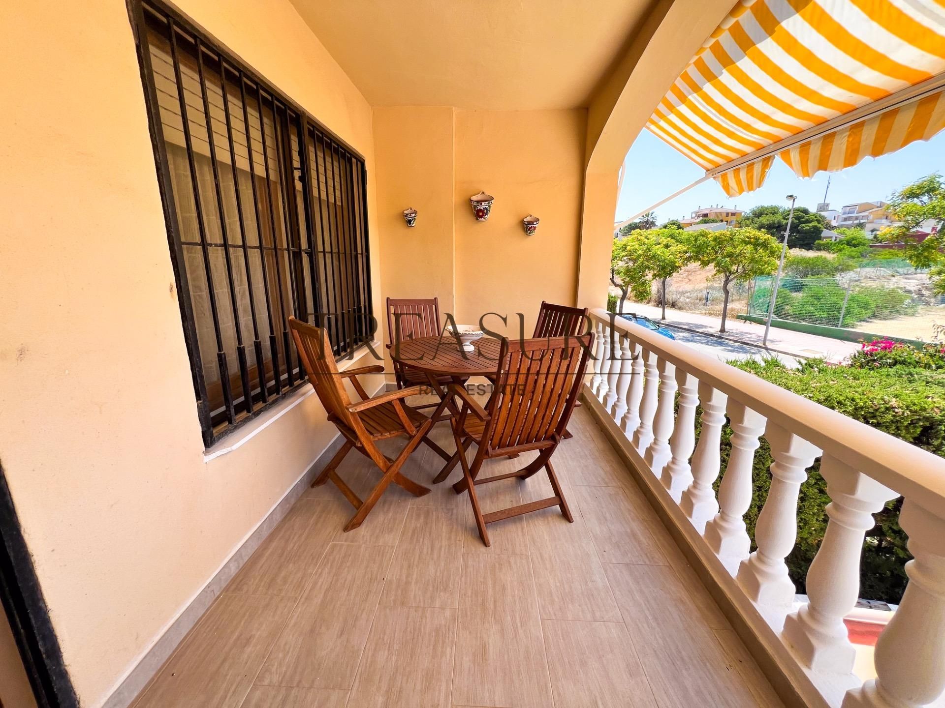 Terrassa de Casa adosada en venda en Cartagena amb Jardí privat, Terrassa i Traster