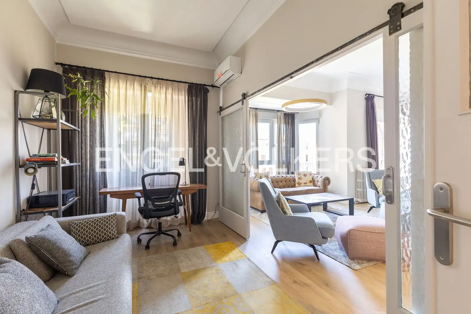 Sala de estar de Piso de alquiler en Madrid con Aire acondicionado, Calefacción y Terraza