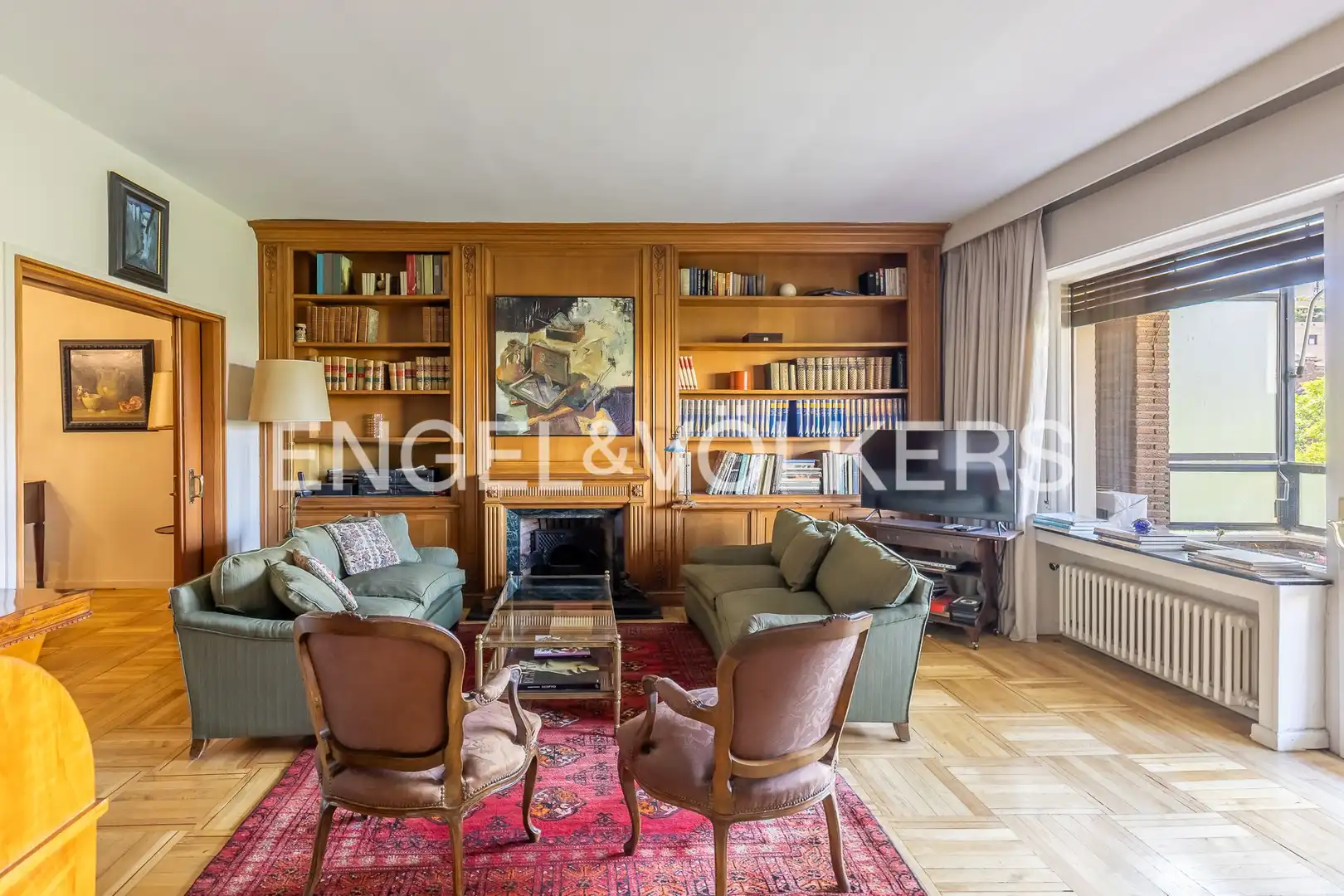 Flat with lift for sale in Calle de Juan Bravo