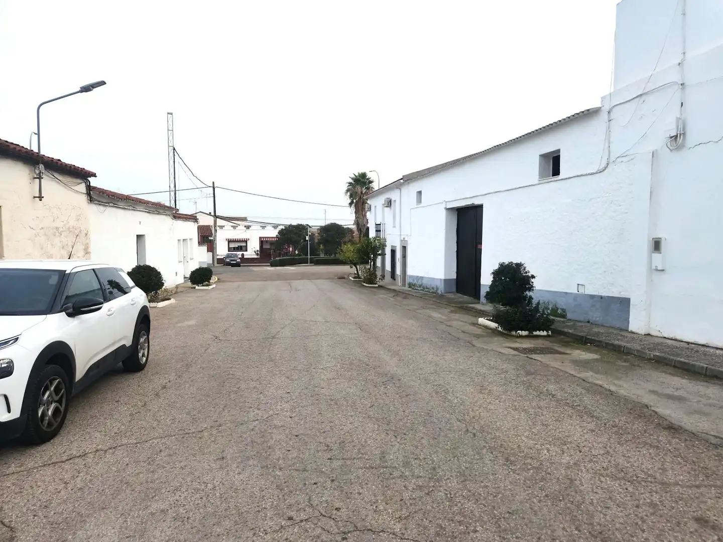 Vista exterior de Nave industrial en venta en Puebla del Prior
