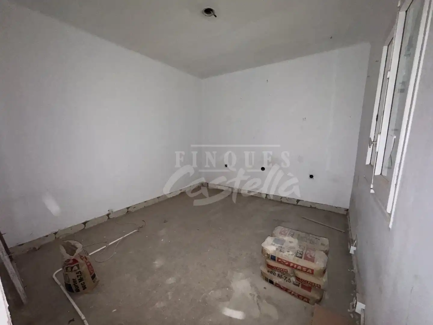 Piso en venta en Mataró con Aire acondicionado, Calefacción y Terraza