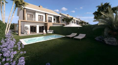 Foto 3 de Casa adosada en venta en Calle Cortegana, 30, Núcleo urbano, Huelva