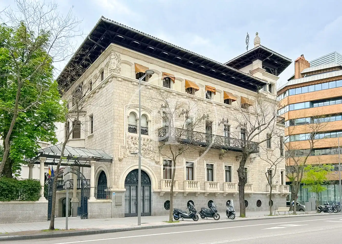 Vista exterior de Ático en venta en Madrid con Aire acondicionado, Calefacción y Terraza