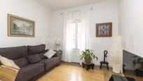 Living room of Apartment for sale in  Madrid Capital  with Air Conditioner, Heating and Storage room