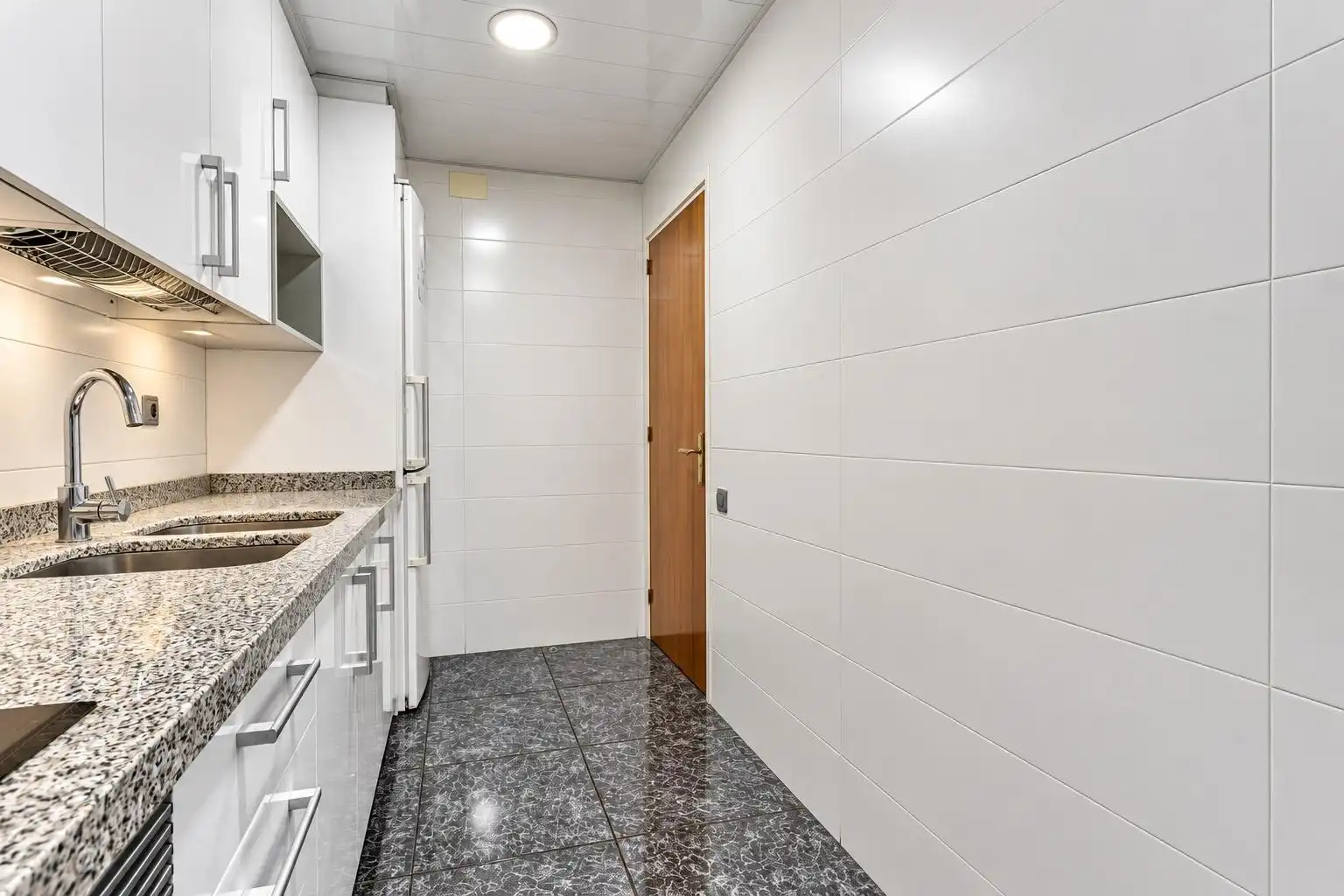 Cocina de Piso en venta en Vilanova del Camí con Calefacción, Trastero y Balcón