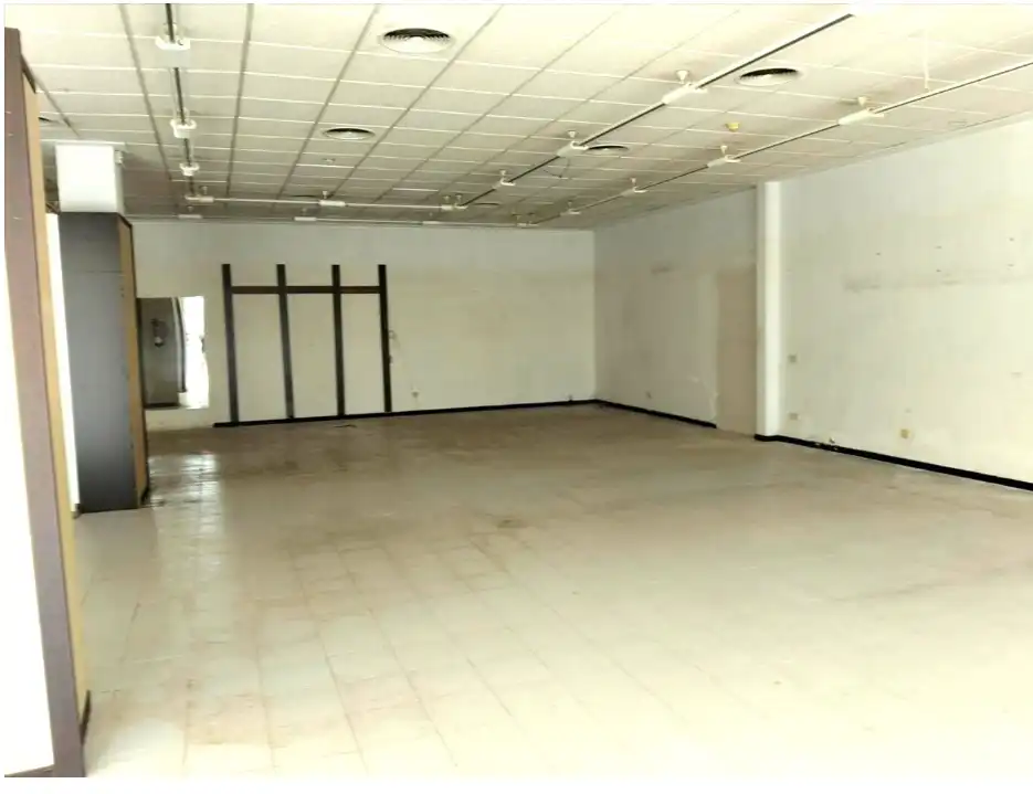 Local comercial en venda a Carrer Aragó, imagen 5