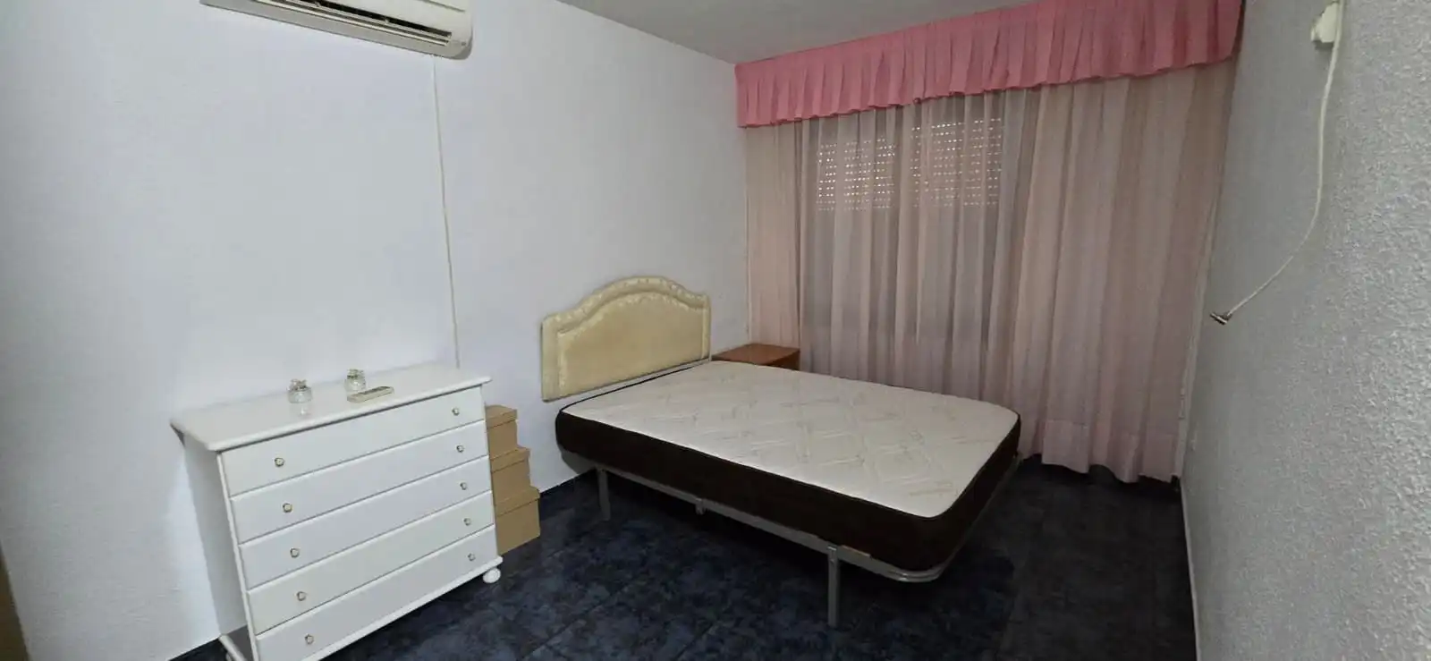 Schlafzimmer von Wohnung zur Miete in Puertollano mit Klimaanlage, Terrasse und Möbliert