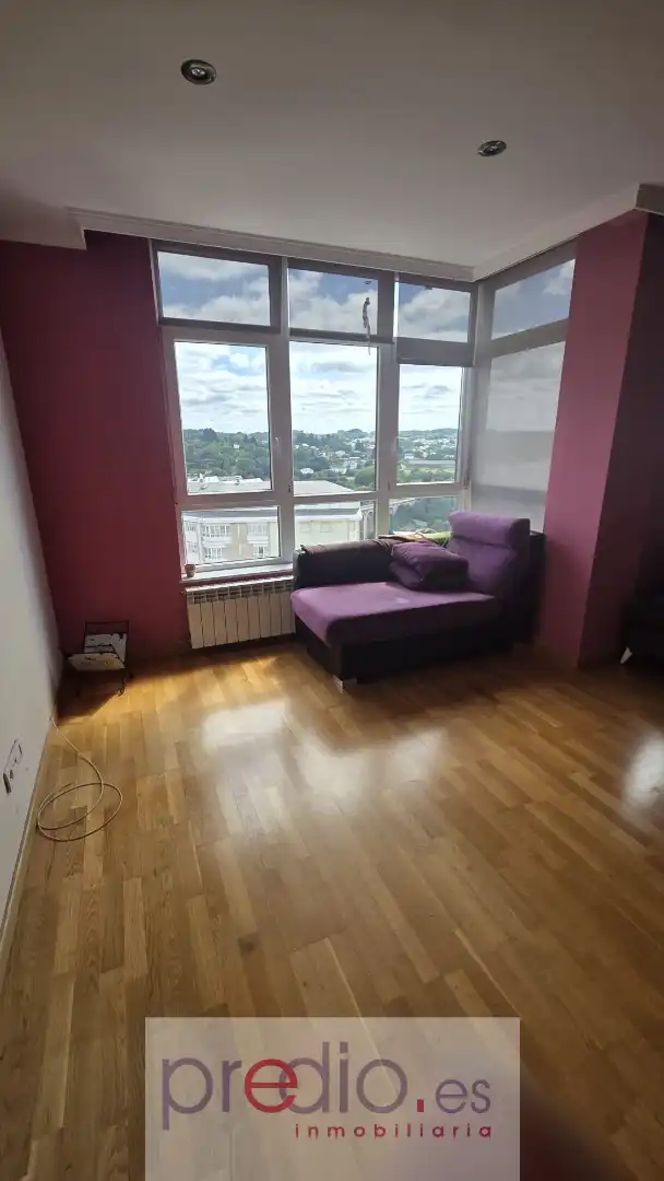 Sala d'estar de Dúplex en venda en Lugo amb Calefacció, Parquet i Traster