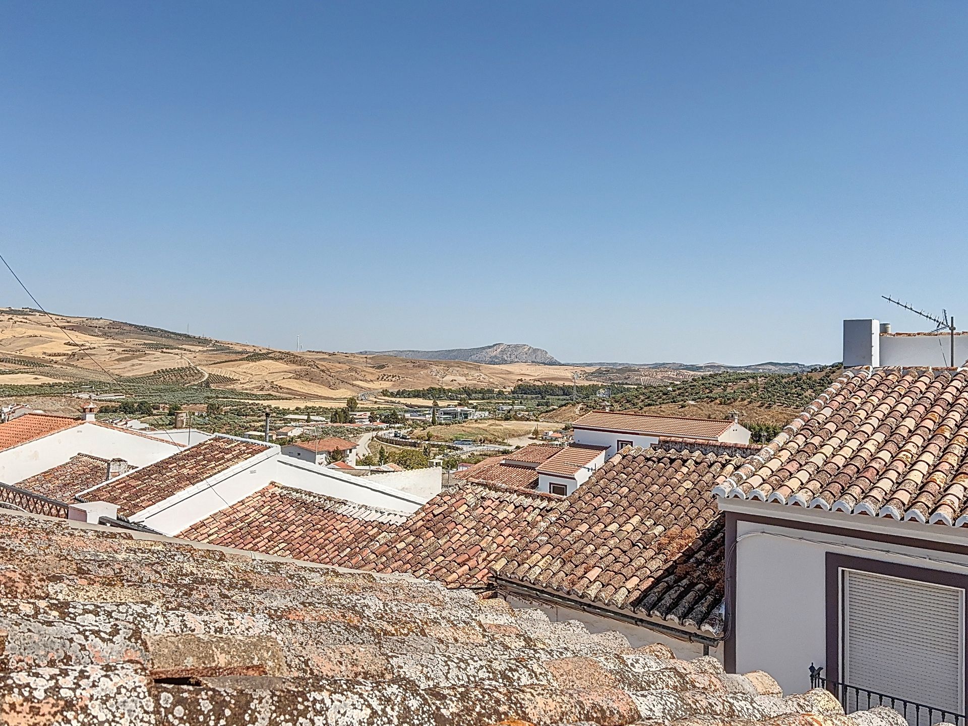 Vista exterior de Casa o xalet en venda en Ardales amb Aire condicionat i Terrassa