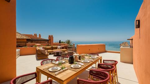 Foto 4 de Àtic en venda a Los Monteros, Málaga