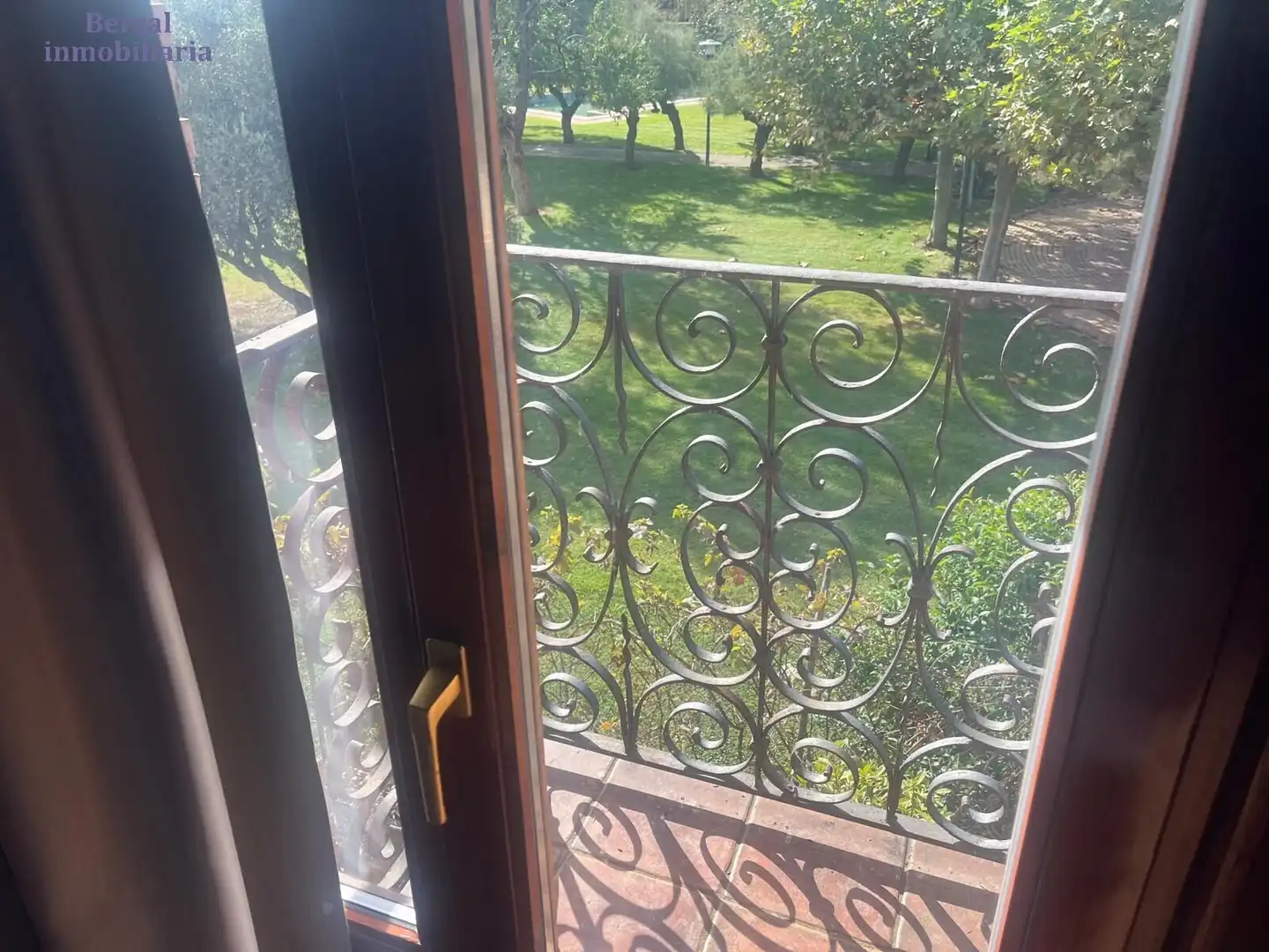 Detached house with garden for sale in Calle de Valle del Oja, imagen 61