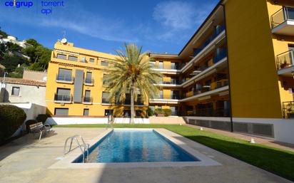 Piscina de Pis en venda en L'Estartit amb Aire condicionat, Calefacció i Terrassa