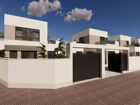Villa mit Garten zum Verkauf in Calle Reina Sofía 27, imagen 2