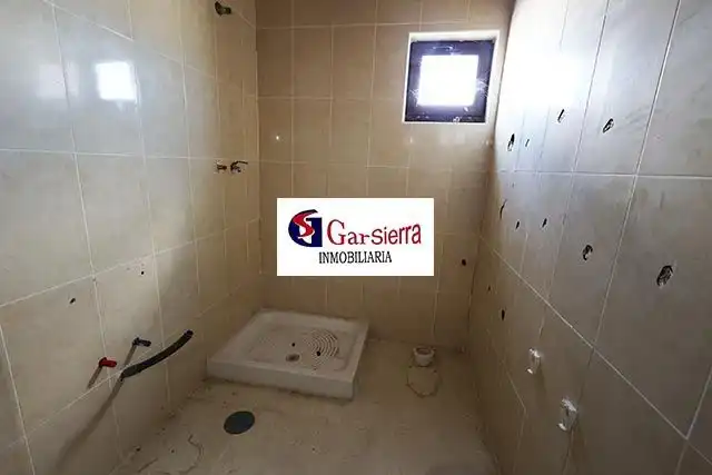 Bathroom of Houses for sale in Buitrago del Lozoya  with Heating