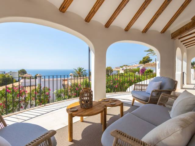 Casa-chalet en Venta en Calle Ascle en La Granadella  - Costa Nova