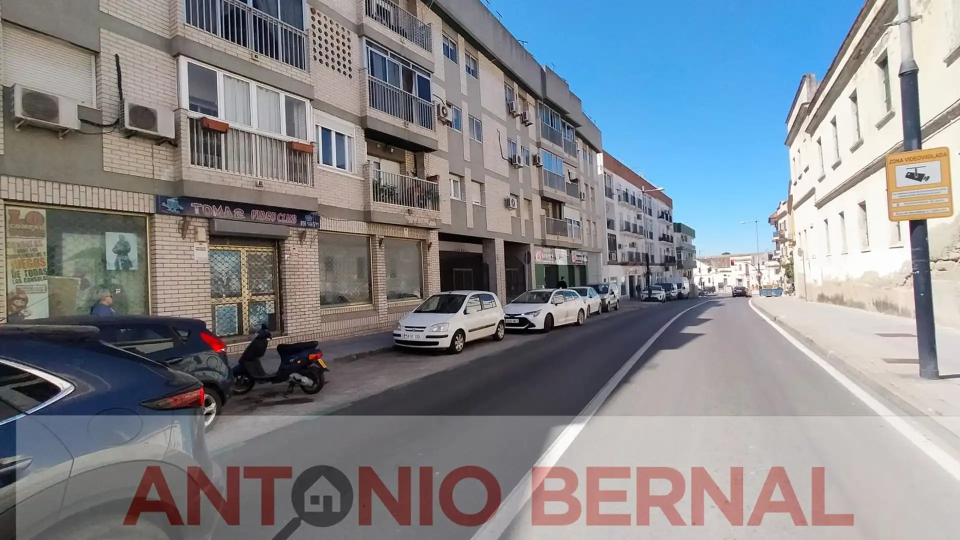 Vista exterior de Piso en venta en Jerez de la Frontera con Aire acondicionado y Amueblado