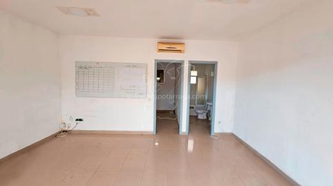 Photo 2 of Premises to rent