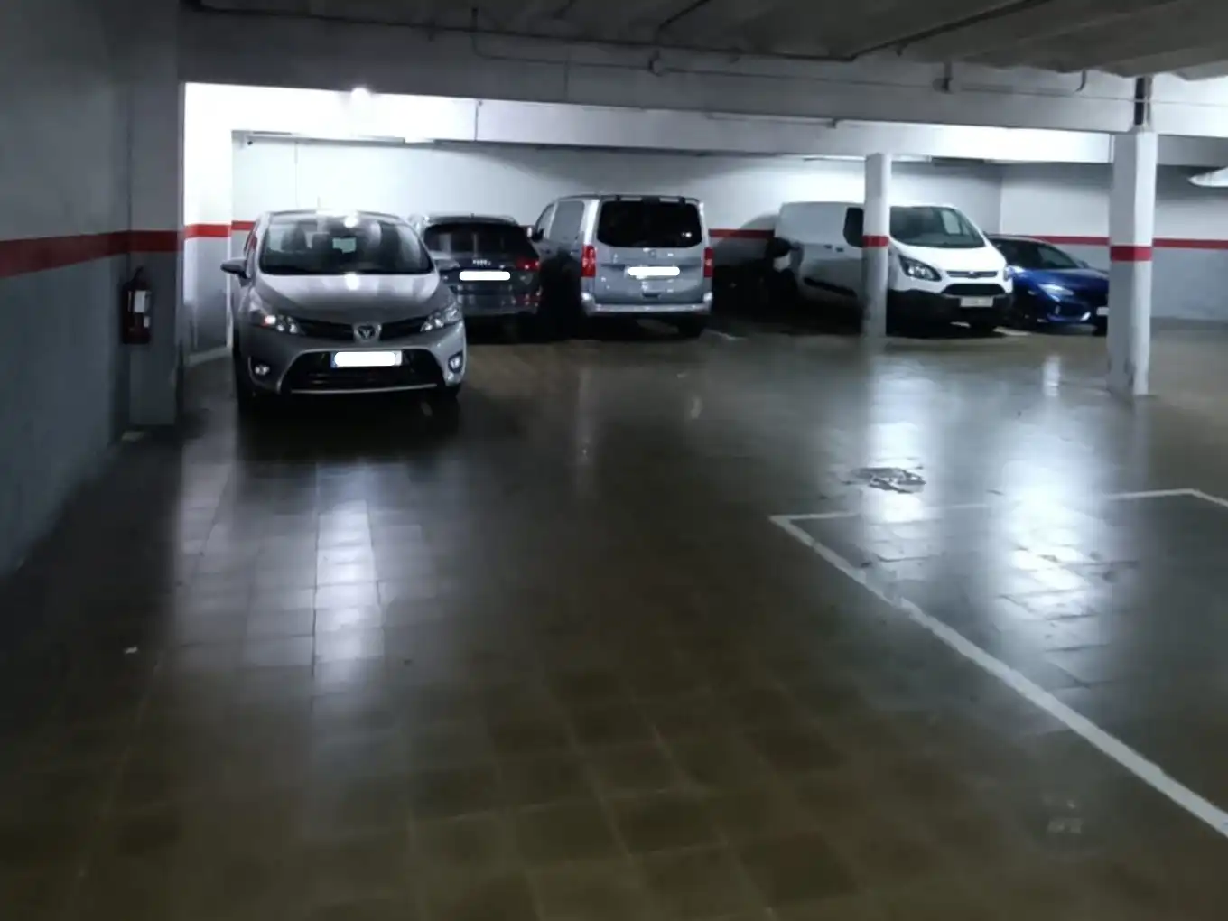 Parking de Garaje de alquiler en Barcelona con Alarma