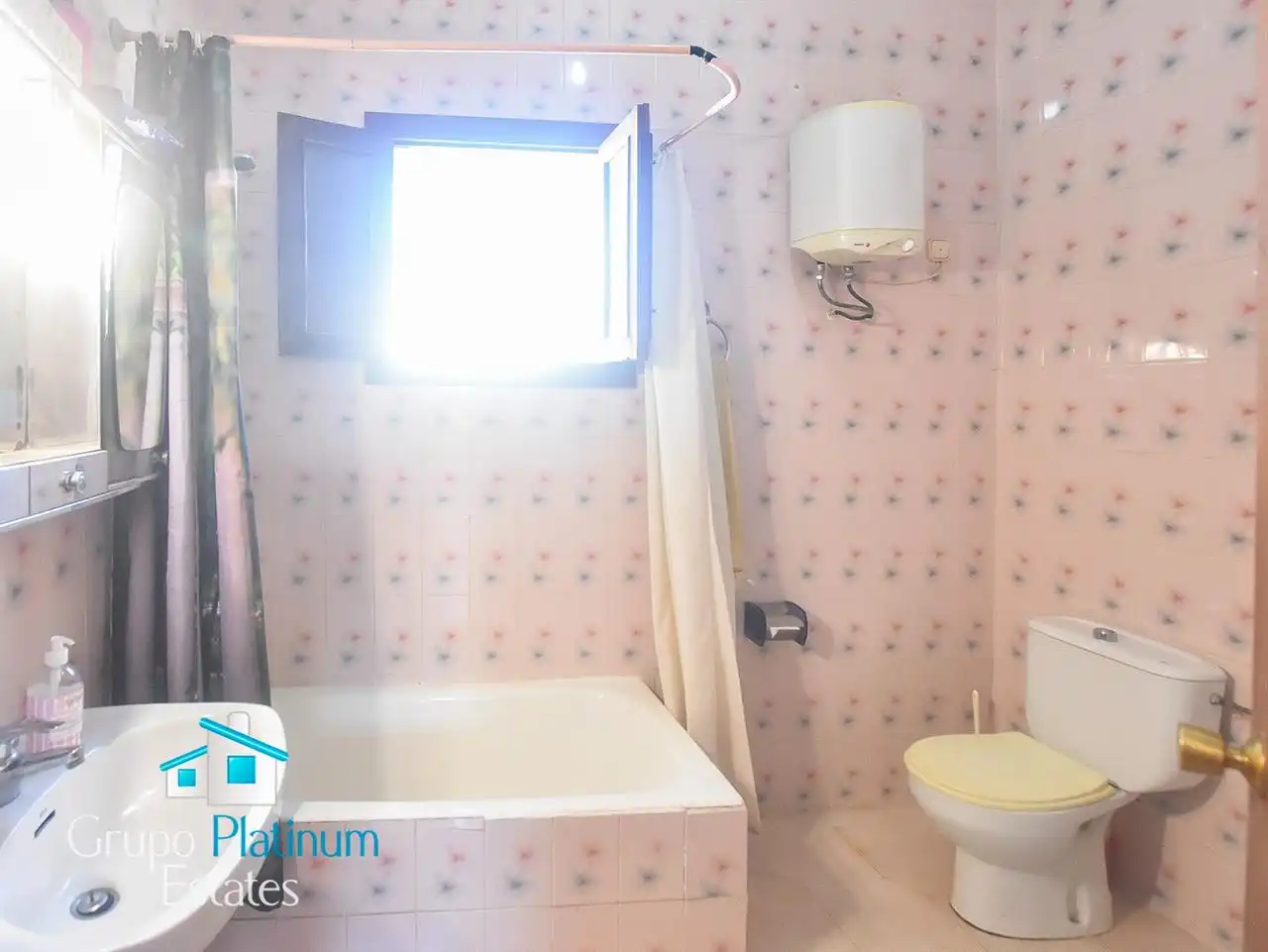 Detached house with garden for sale in San Juan de los Terreros, imagen 24