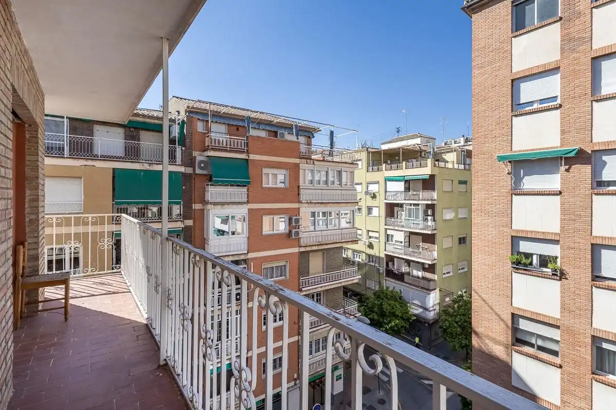 Flat with terrace for sale in Calle Cisne, imagen 9