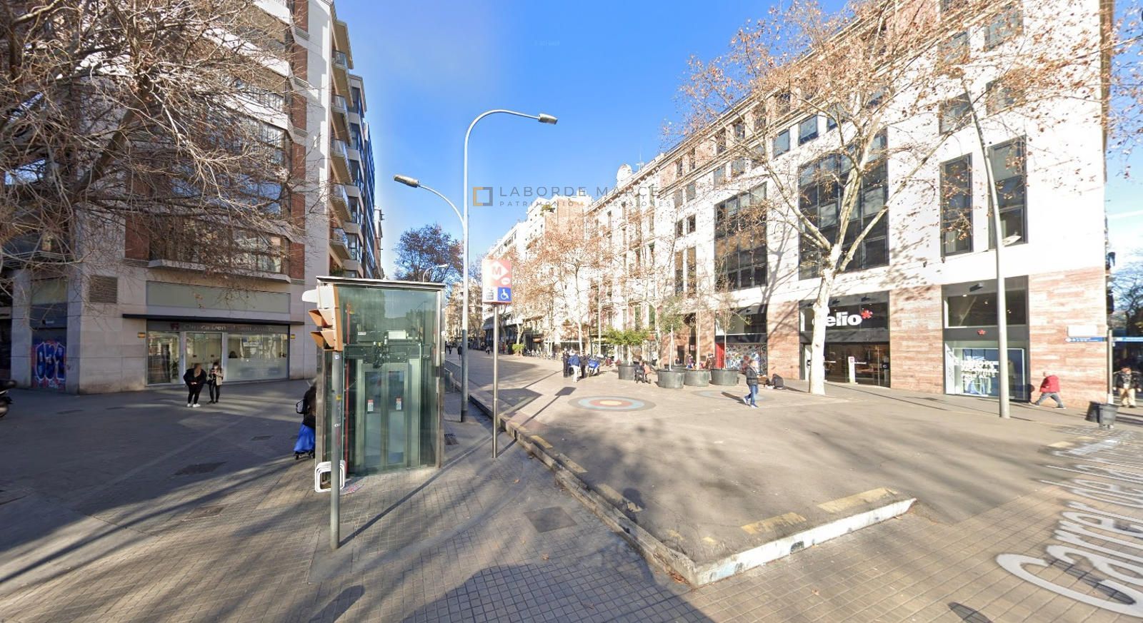 Vista exterior de Local de lloguer en  Barcelona Capital