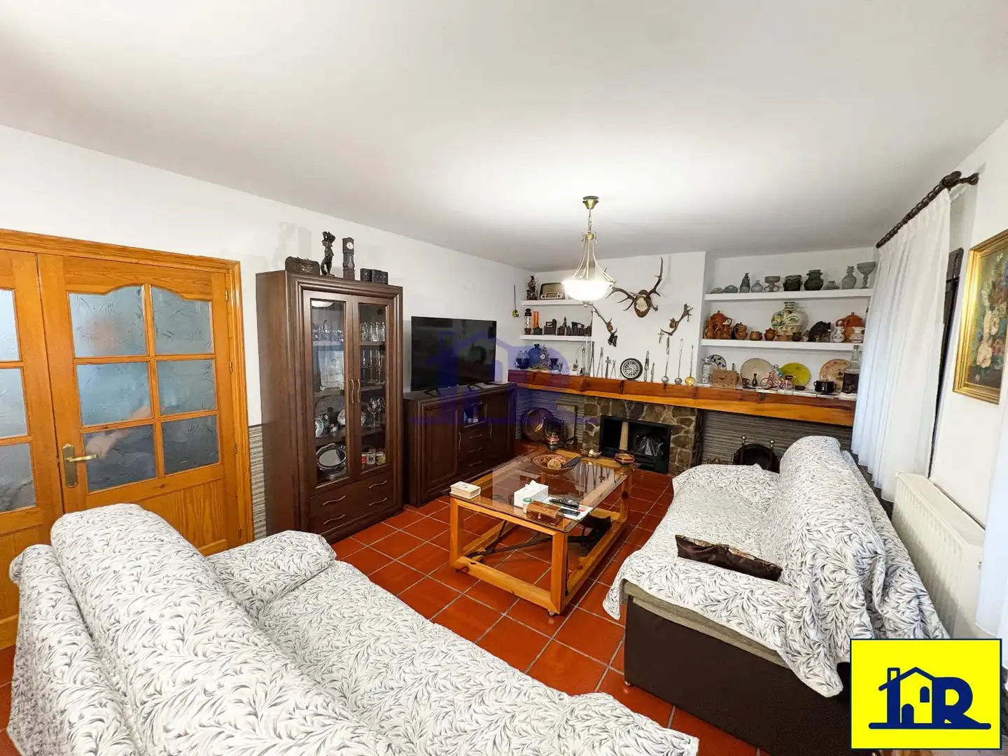 Living room of Houses for sale in Fuentes, Cuenca